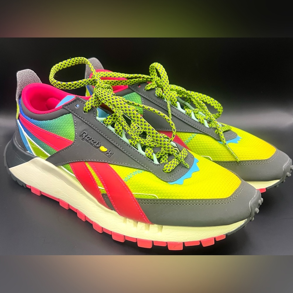 Reebok- Jelly Belly‎ CL Legacy Mix Collaboration- Mens size: 9, Some creasing